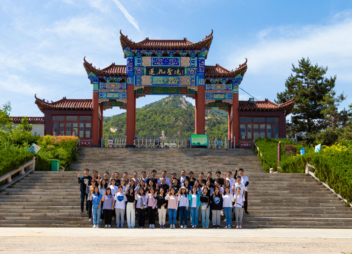 銀(yín)座同事(shì)合影(yǐng)