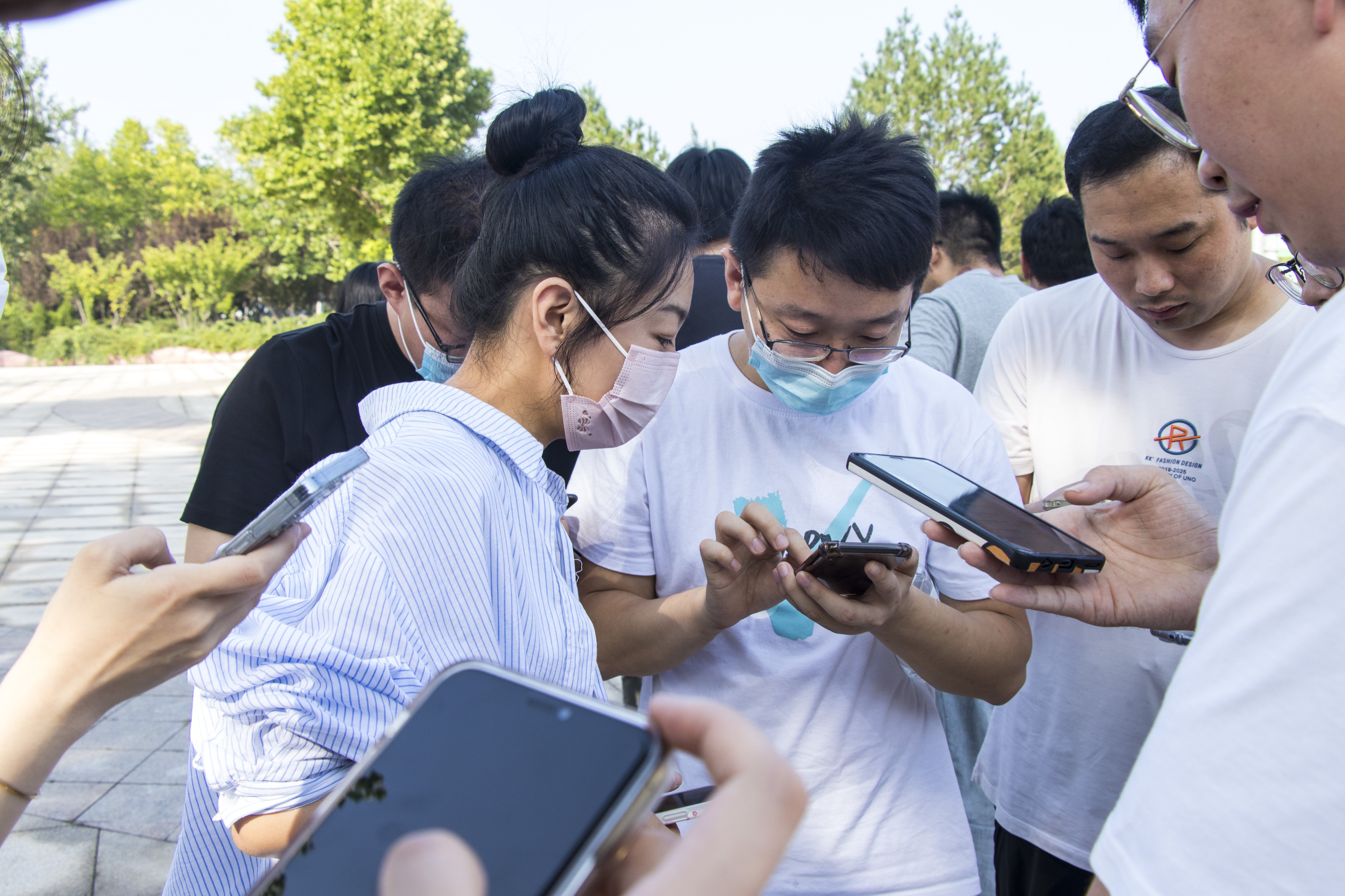 遊戲討(tǎo)論一(yī)